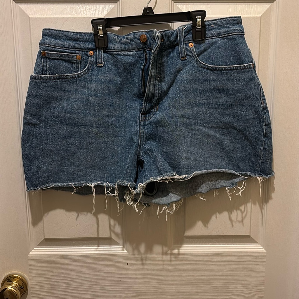 Madewell The Curvy Perfect Jean Shorts, Size 32